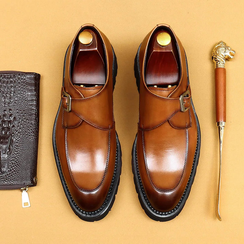 Stylish Solid-Pattern Strap Buckle Wingtip Monk Shoes for Any Occasion