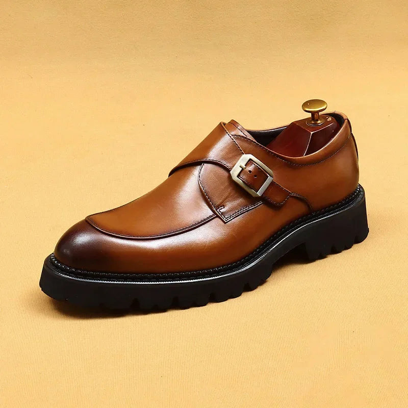 Stylish Solid-Pattern Strap Buckle Wingtip Monk Shoes for Any Occasion