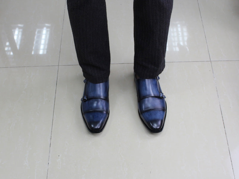 Exquisite Hand - Painted Double Monk Strap Shoes for Men in Classic Style