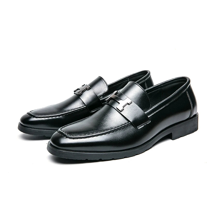 Stylish and Comfortable Breathable Metal Decorated Slip - On Loafers for All Occasions