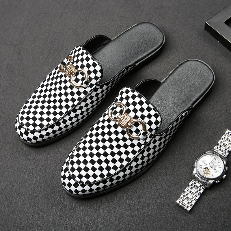 Fashionable Checkered Pattern Decorative Appliques Slip-On Mules Shoes for Stylish Comfort