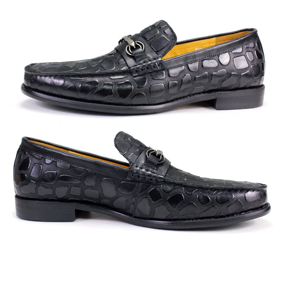 Stylish Classic Cowhide Leather Slip-On Men's Loafers with Rock Texture