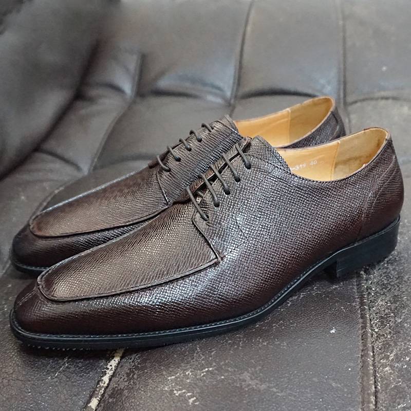 Timeless Classic Men's Pointed Toe Derby Shoes in Genuine Cow Leather