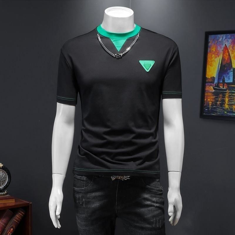 Stylish Men's Contrasting Color Triangle Design Short Sleeve Solid O-Neck T-Shirt for Various Occasions