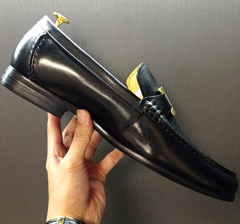 Stylish Coal Gold Chain Men's Slip-On Loafers Shoes