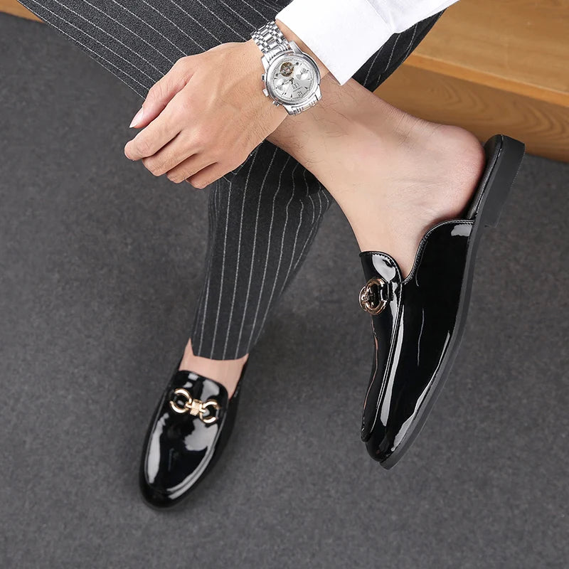 Fashionable Checkered Pattern Decorative Appliques Slip-On Mules Shoes for Stylish Comfort