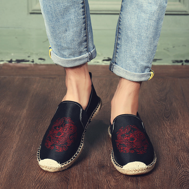 Men's Breathable Canvas Flats with Chinese Dragon Totem Elements