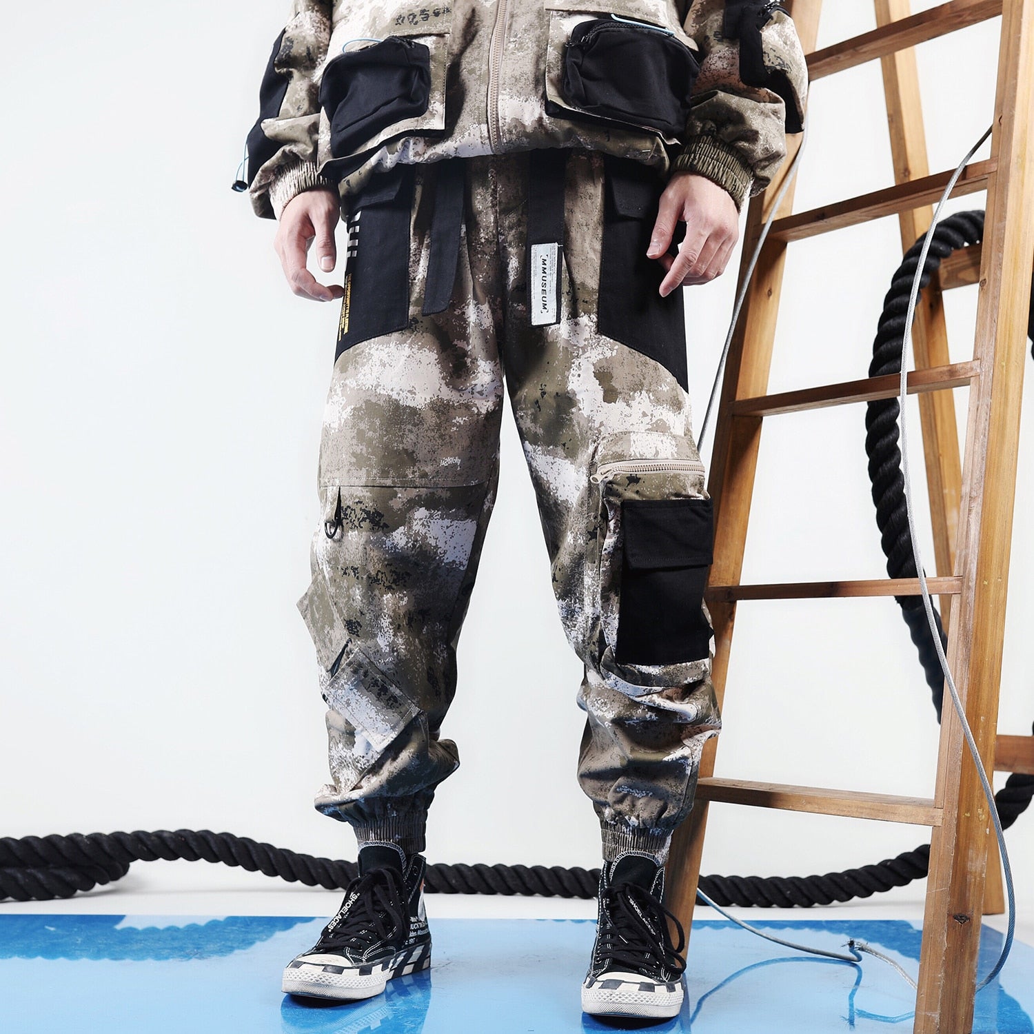 Men's Oversized Camouflage Patchwork Style Cargo Trousers