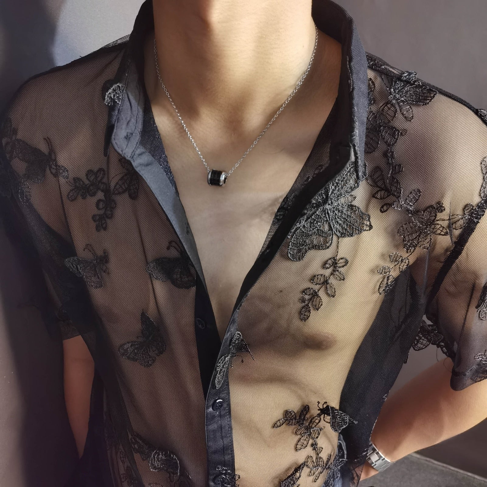 Stylish Men's Black Solid Butterfly Lace Short Sleeve Casual Shirt