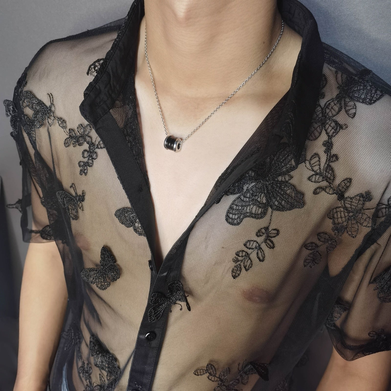 Stylish Men's Black Solid Butterfly Lace Short Sleeve Casual Shirt