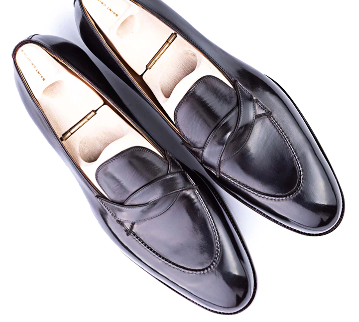 Solid Shine Spine Decorated Slip - on Loafers Shoes for Casual Wear