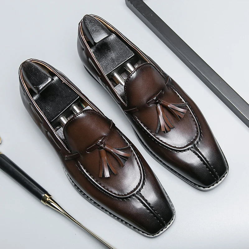 Stylish Solid Leather Square-Toe Tasseled Loafers for Fashionable Men