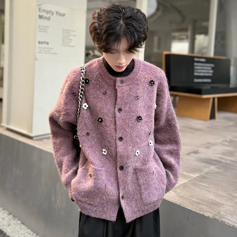 Men's Loose Floral Beaded Cardigan for a Casual Sophistication