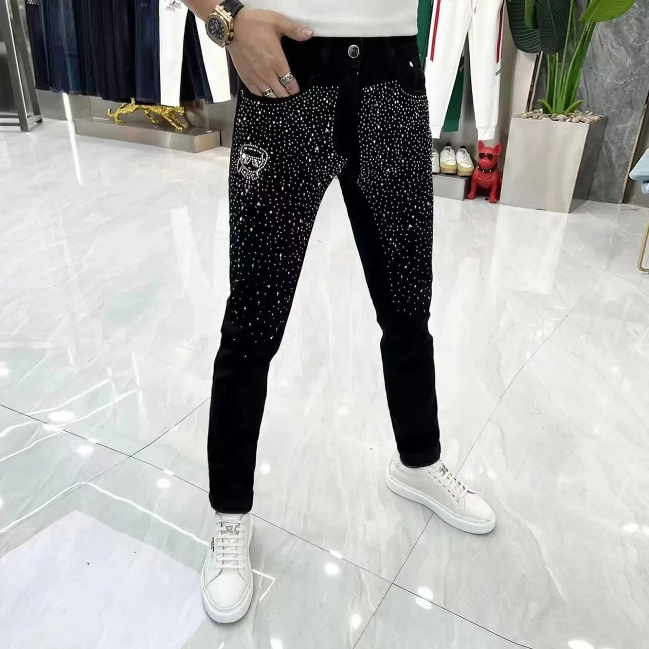 Stylish Solid Black Rhinestone Accented Slim-Fit Jeans for All Occasions